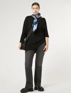 Asymmetrischer Pullover aus Wolle