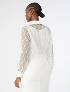 Bestickte Bluse aus Organza