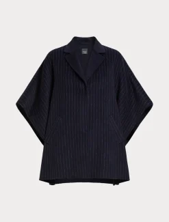 Cape aus doppeltem Wollgewebe