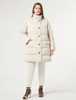 Daunenjacke aus wasserabweisendem Satin