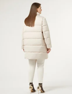 Daunenjacke aus wasserabweisendem Satin