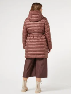 Daunenjacke aus wasserabweisendem Funktionsstoff