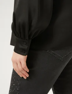 Hemdbluse aus Funktionsgewebe