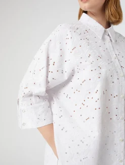 Hemdbluse aus Popeline mit Lochstickerei