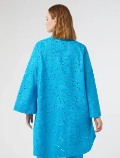 Hemdbluse aus Popeline mit Lochstickerei