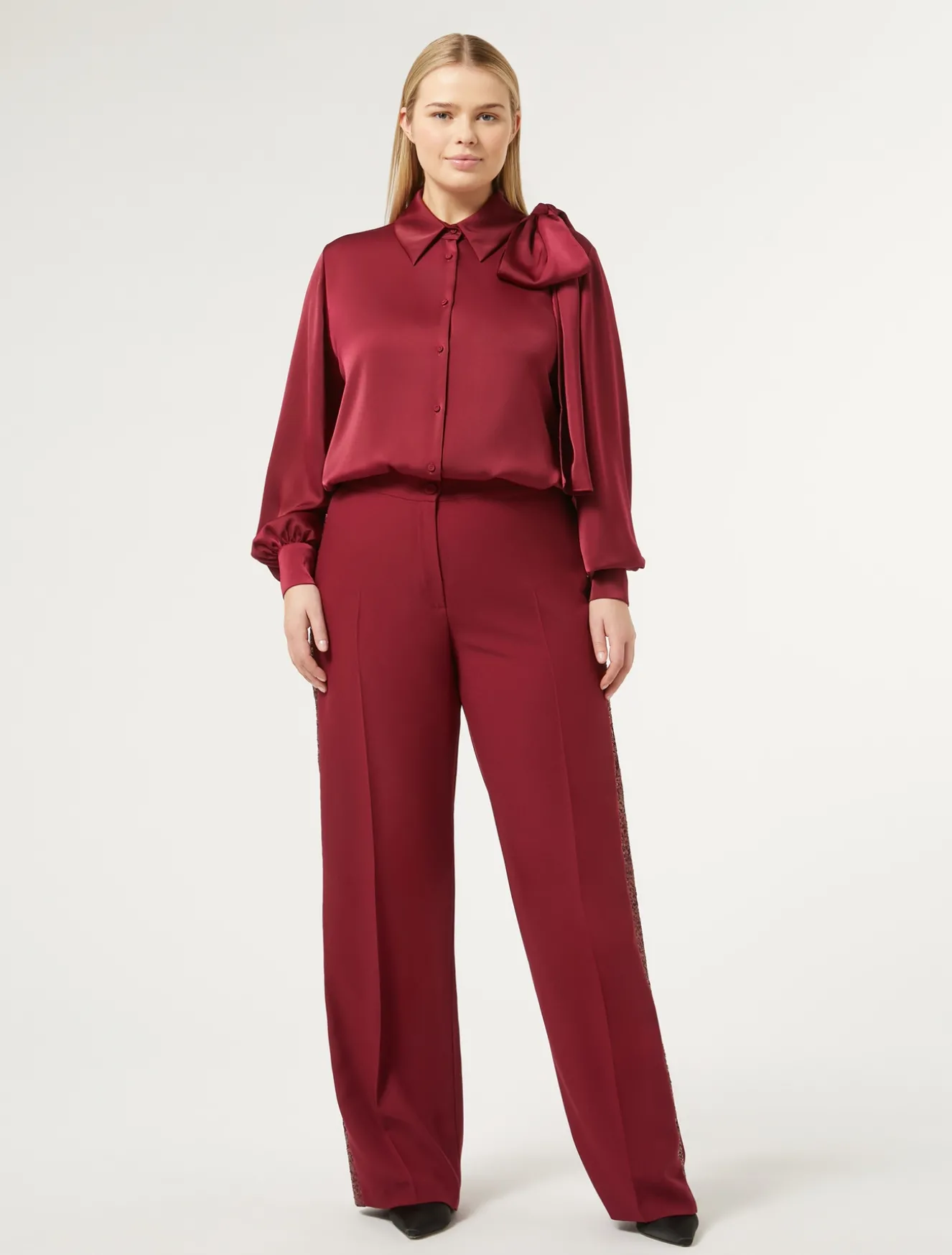 Hose aus Envers-Satin-Crêpe