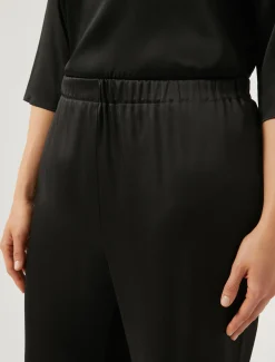 Hose aus glänzender Frisottine