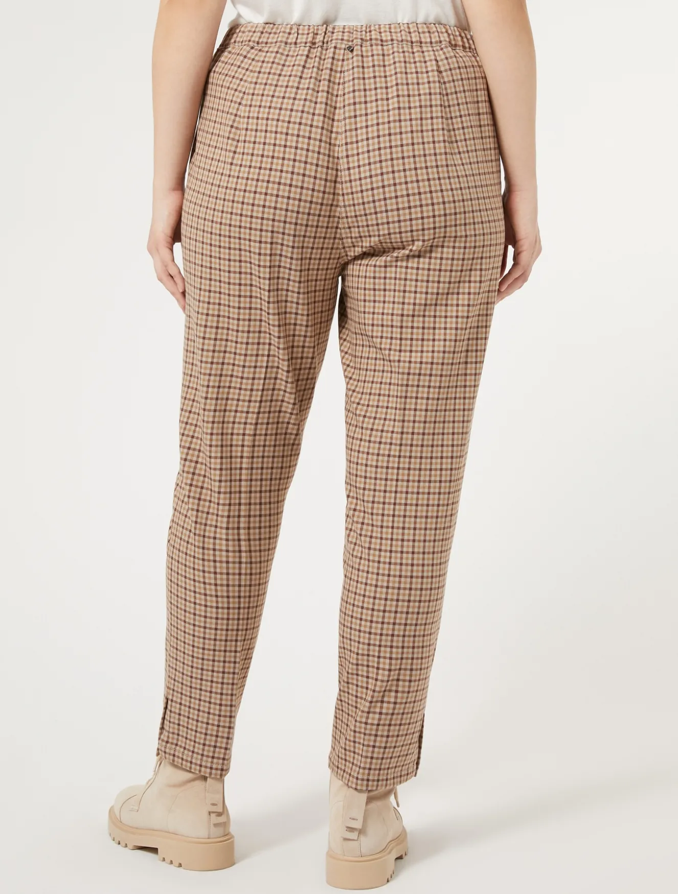 Hose aus Viskosemischtwill