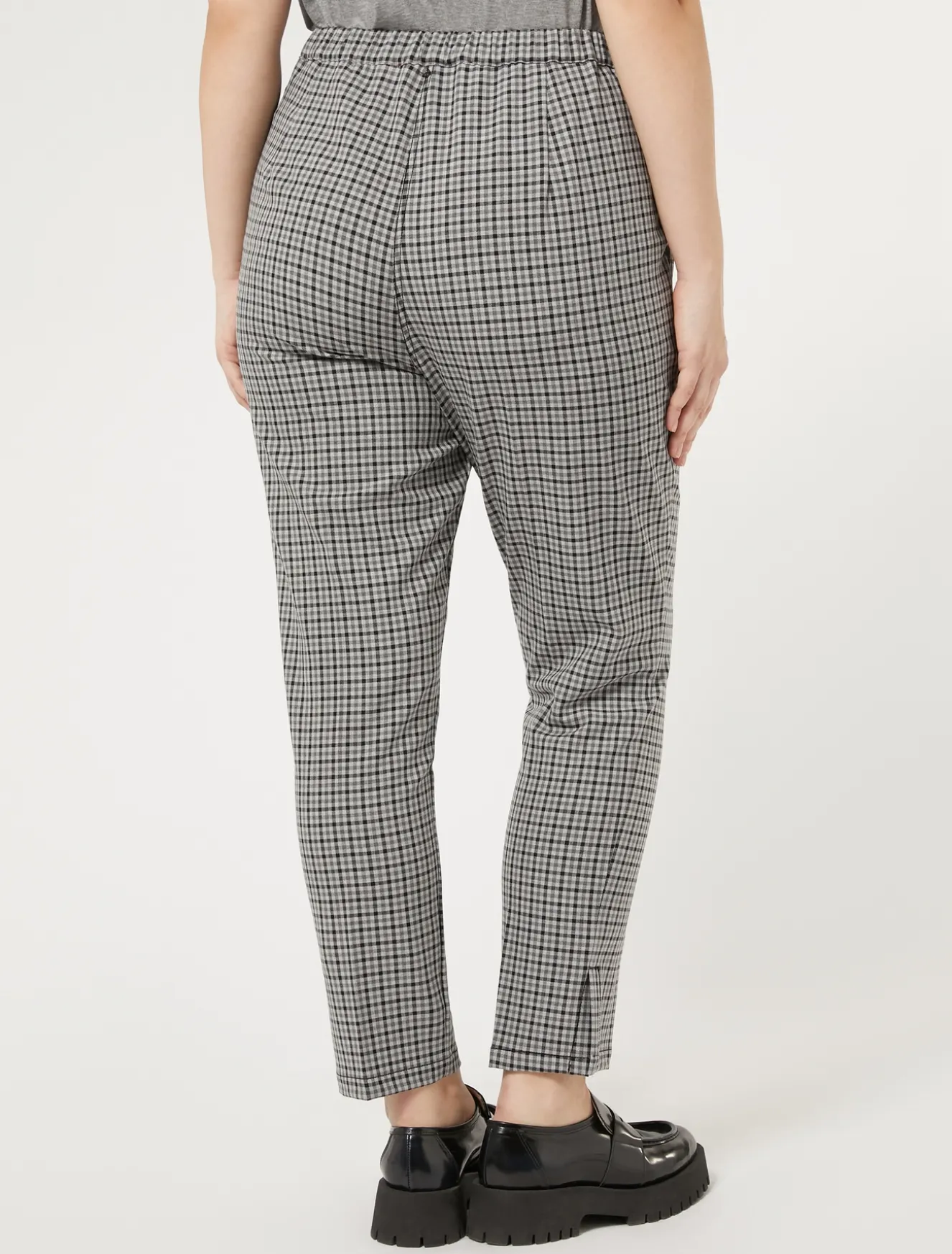 Hose aus Viskosemischtwill