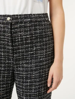 Hose mit Bouclé-Effekt