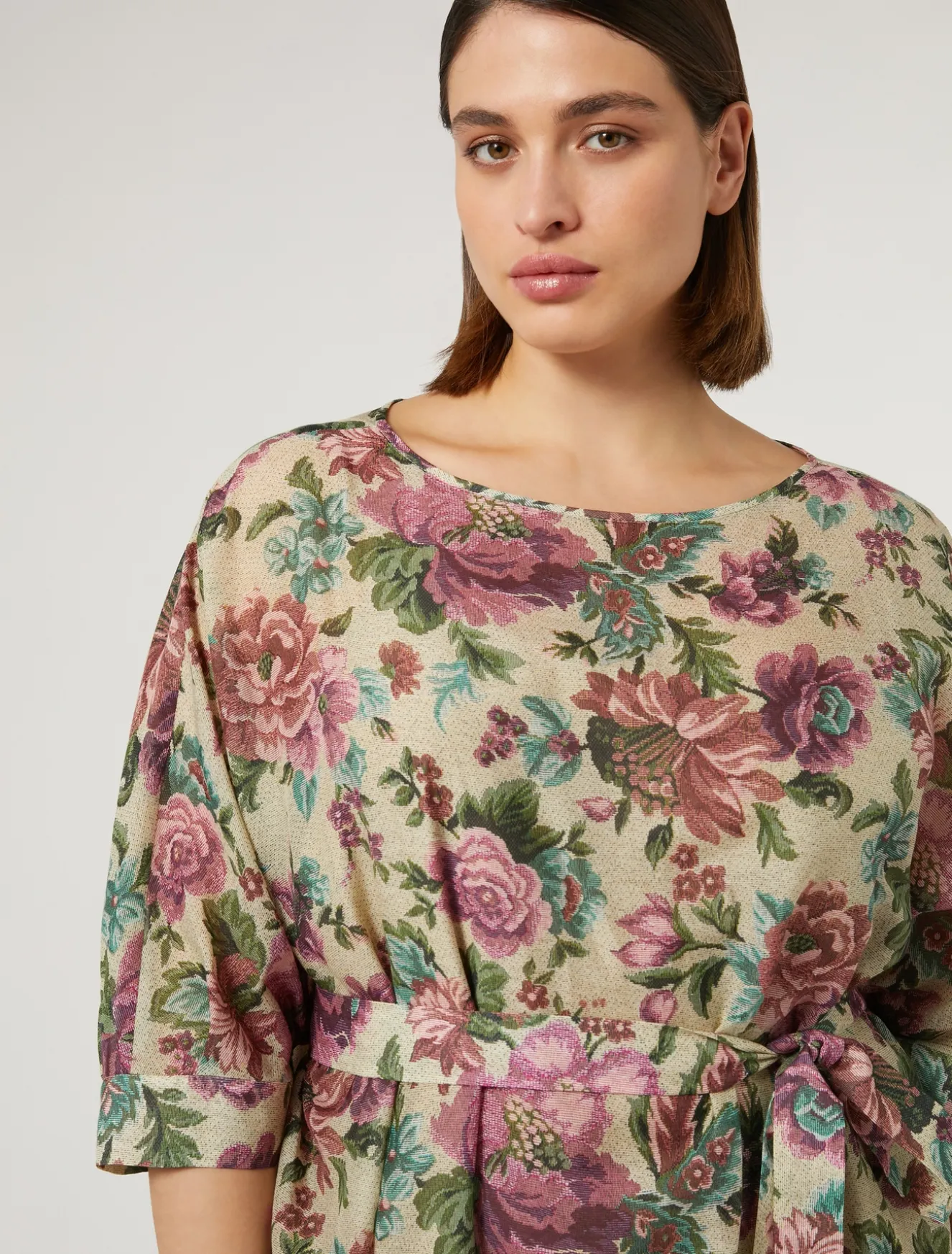 Kleid aus Baumwollvoile und Seide