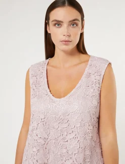 Kleid aus beschichteter Spitze