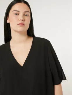 Kleid aus Crêpe-Envers-Satin