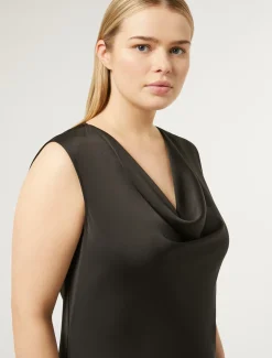 Kleid aus Funktionsgewebe