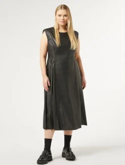 Kleid aus Funktionsgewebe