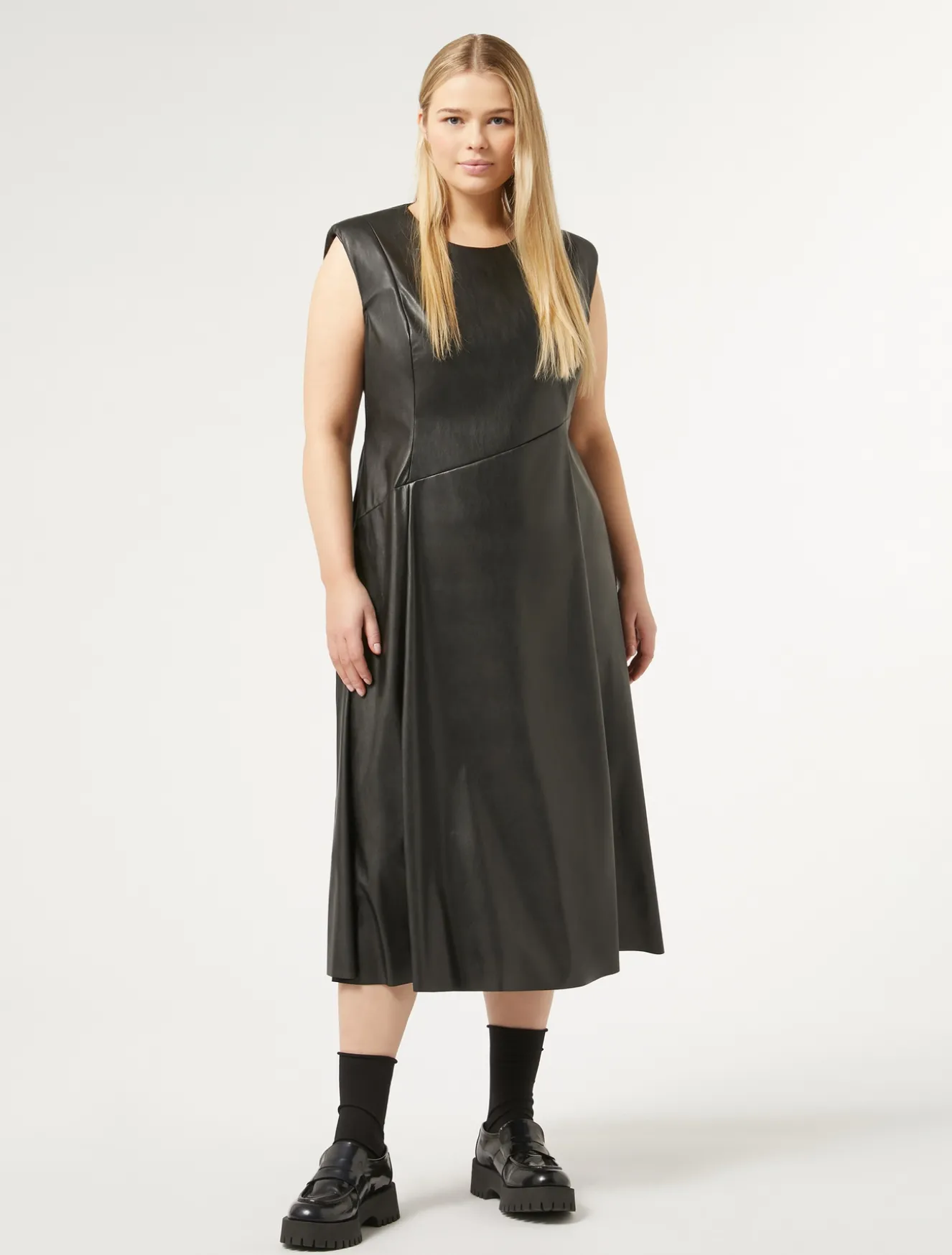 Kleid aus Funktionsgewebe