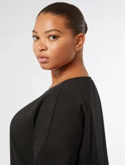 Kleid aus Funktionsgewebe