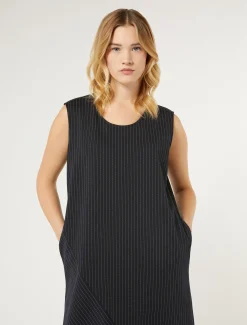Kleid aus Punto Milano Gewebe