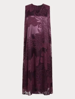 Langes Kleid aus Satin