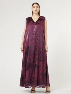 Langes Kleid aus Satin
