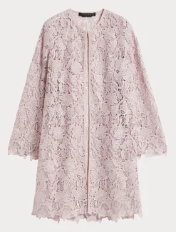 Leichter Mantel aus Makramee