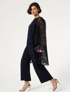 Leichter Mantel aus Makramee