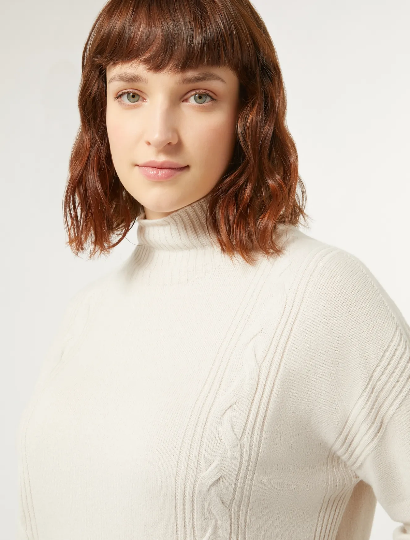 Rollkragenpullover aus Kaschmirgemisch