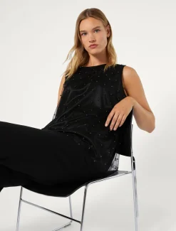 Top aus besticktem Tüll