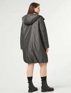 Wendbare, gedoppelte Robenjacke aus Taft